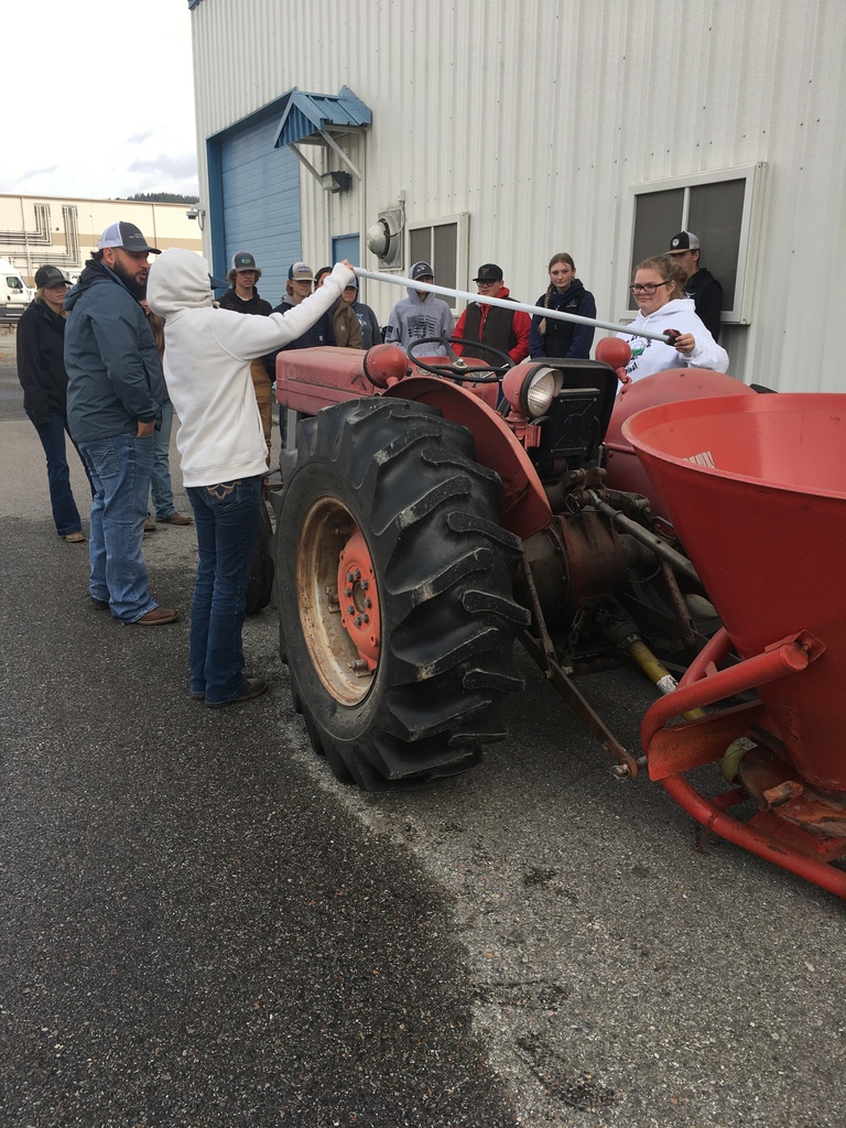 students and tractor 1