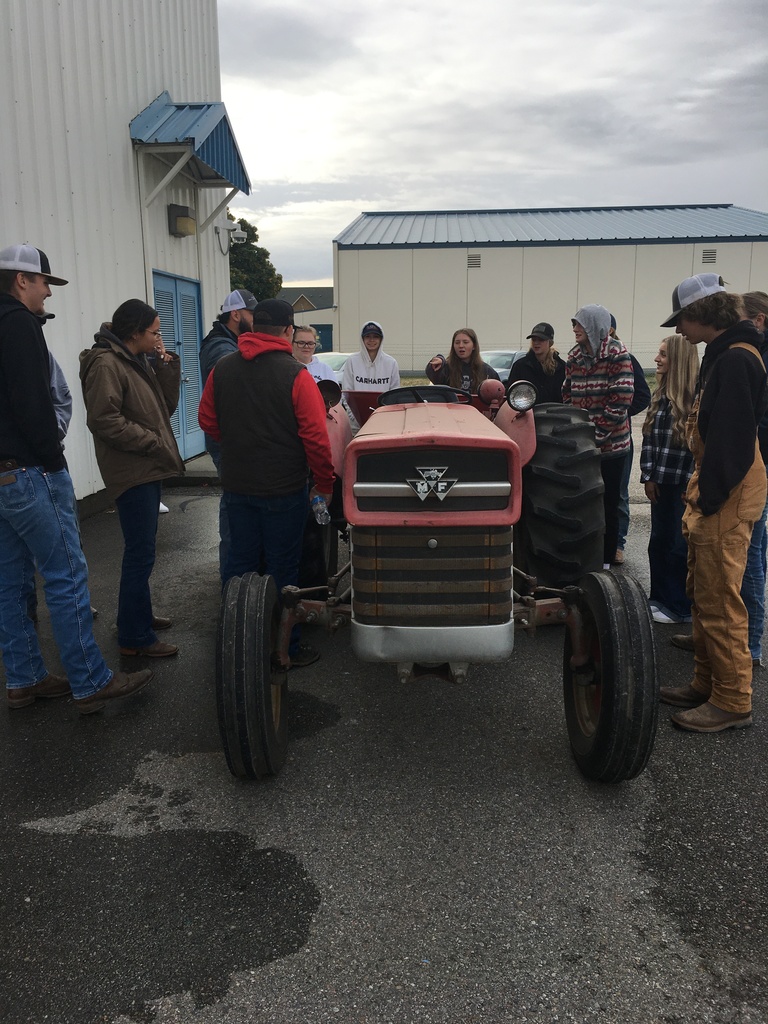 students and tractor 2